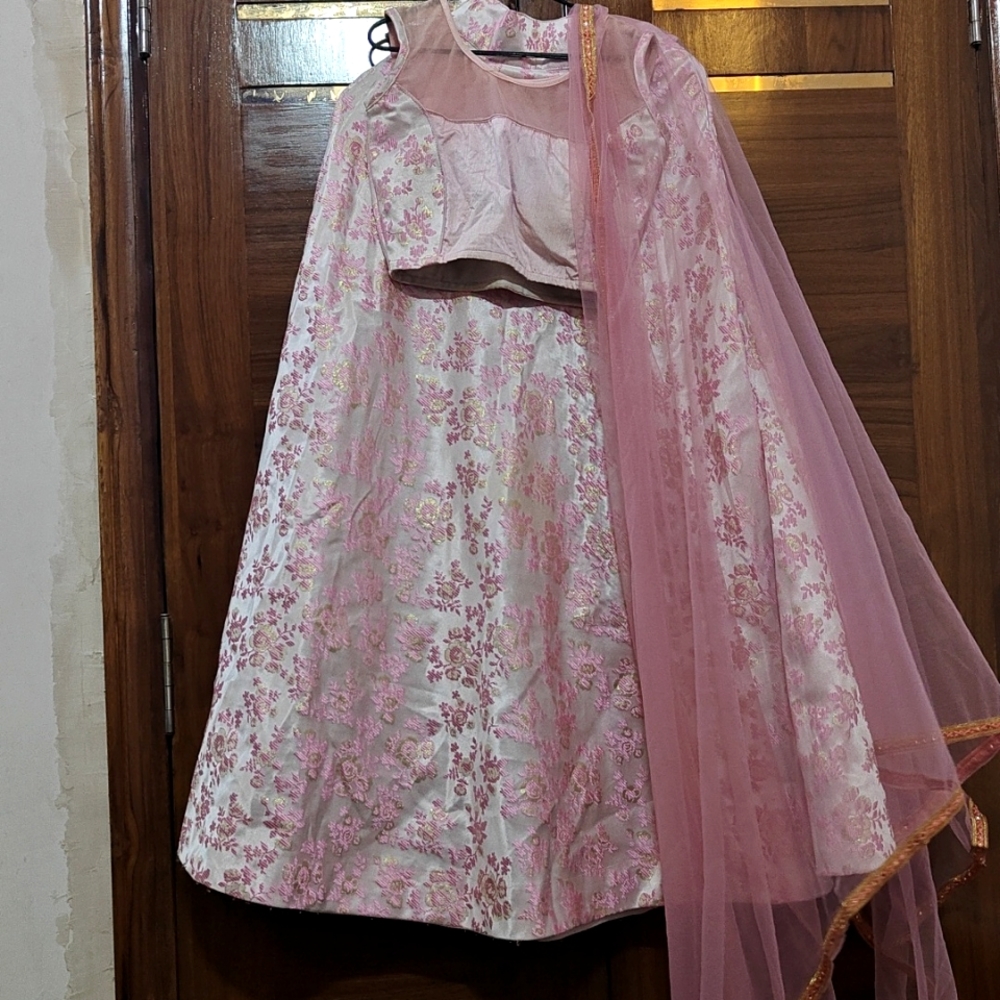 🎁 beautiful Pink lehanga choli girls 10-12years - Picture 1 of 6